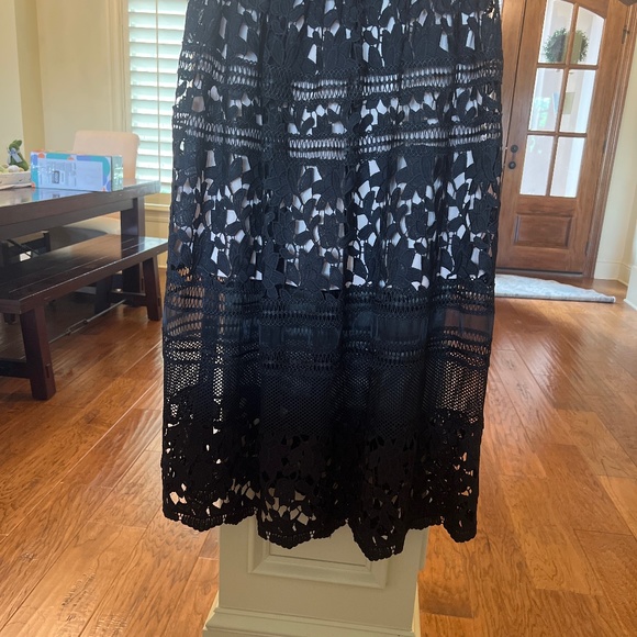 Dress - Picture 3 of 5